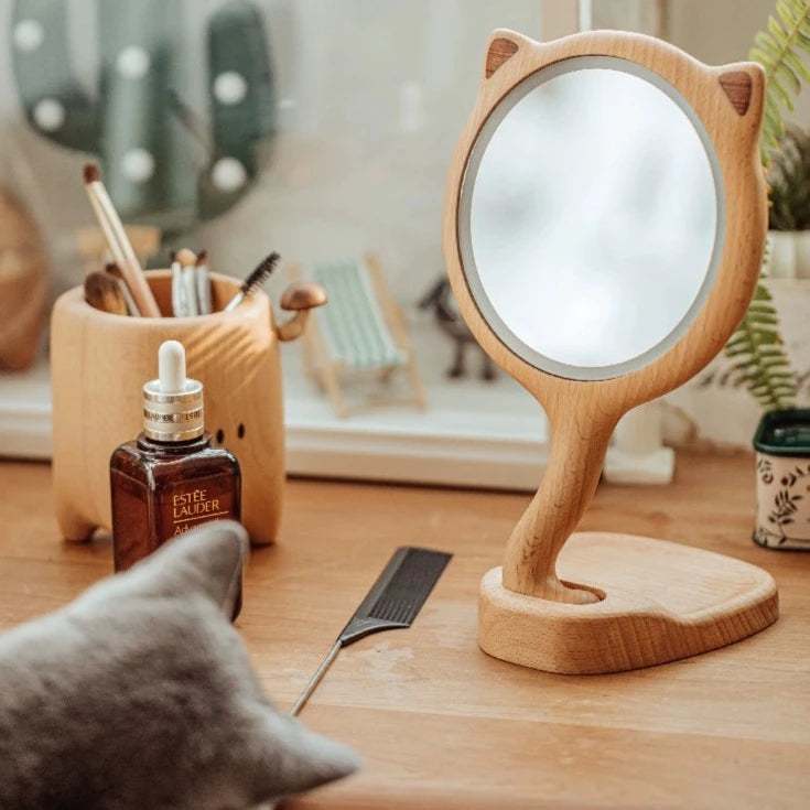 Miss Meow - LED Cosmetic Mirror natutopia