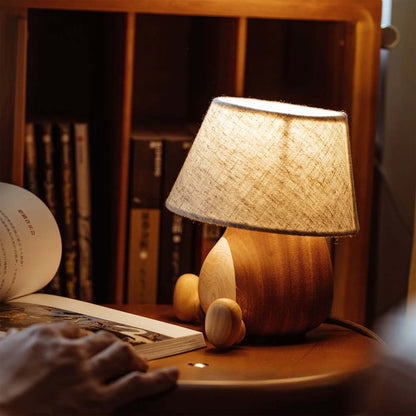 Mr. Cozy Sits Lazily - Nightstand Lamp natutopia